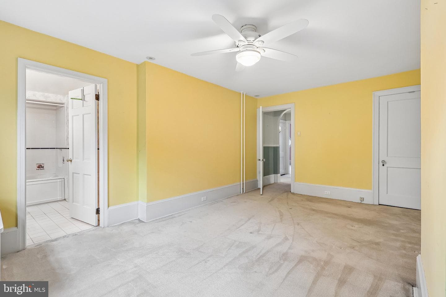 3219 W Penn Street photo 30