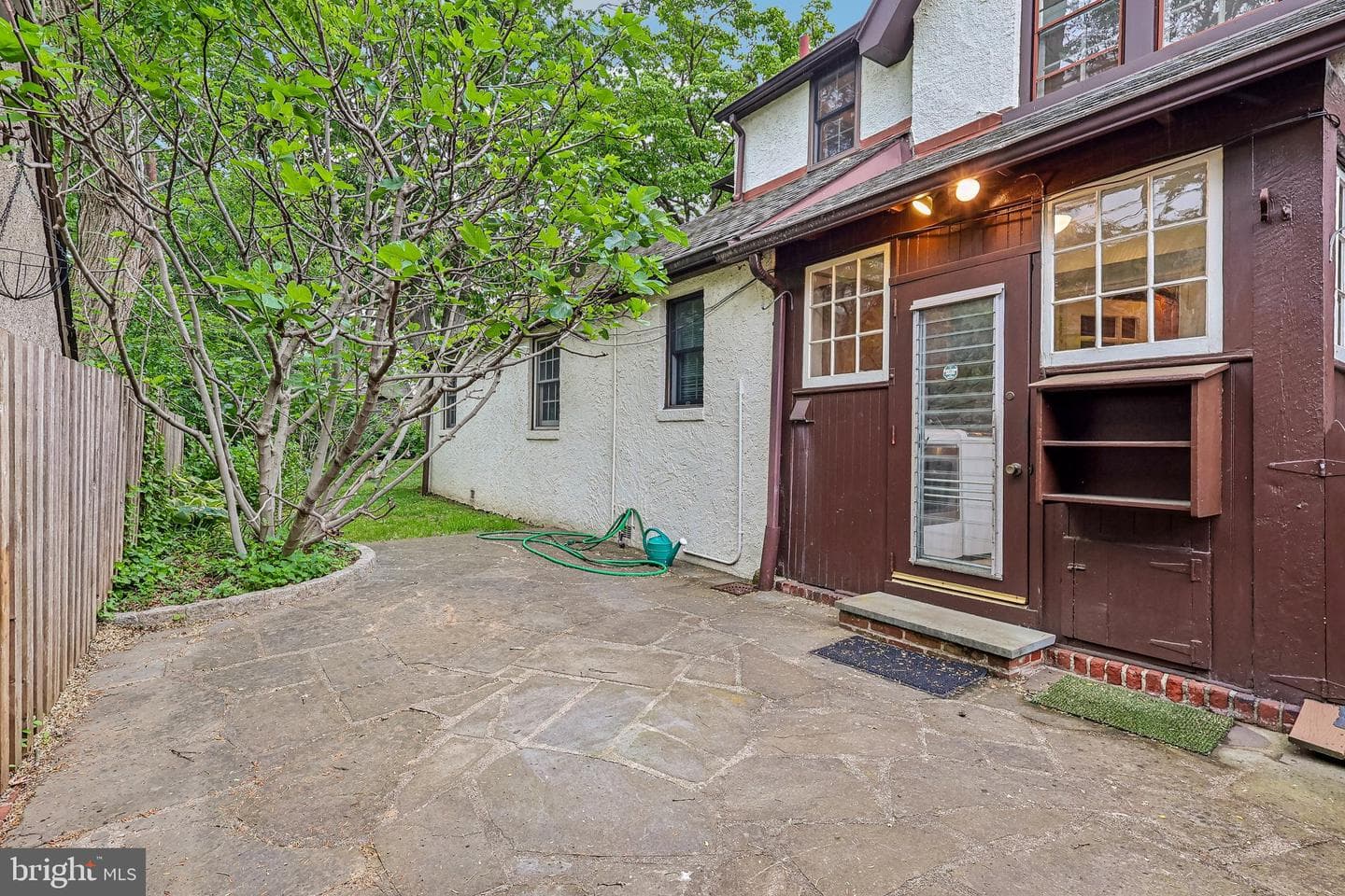 3219 W Penn Street photo 46