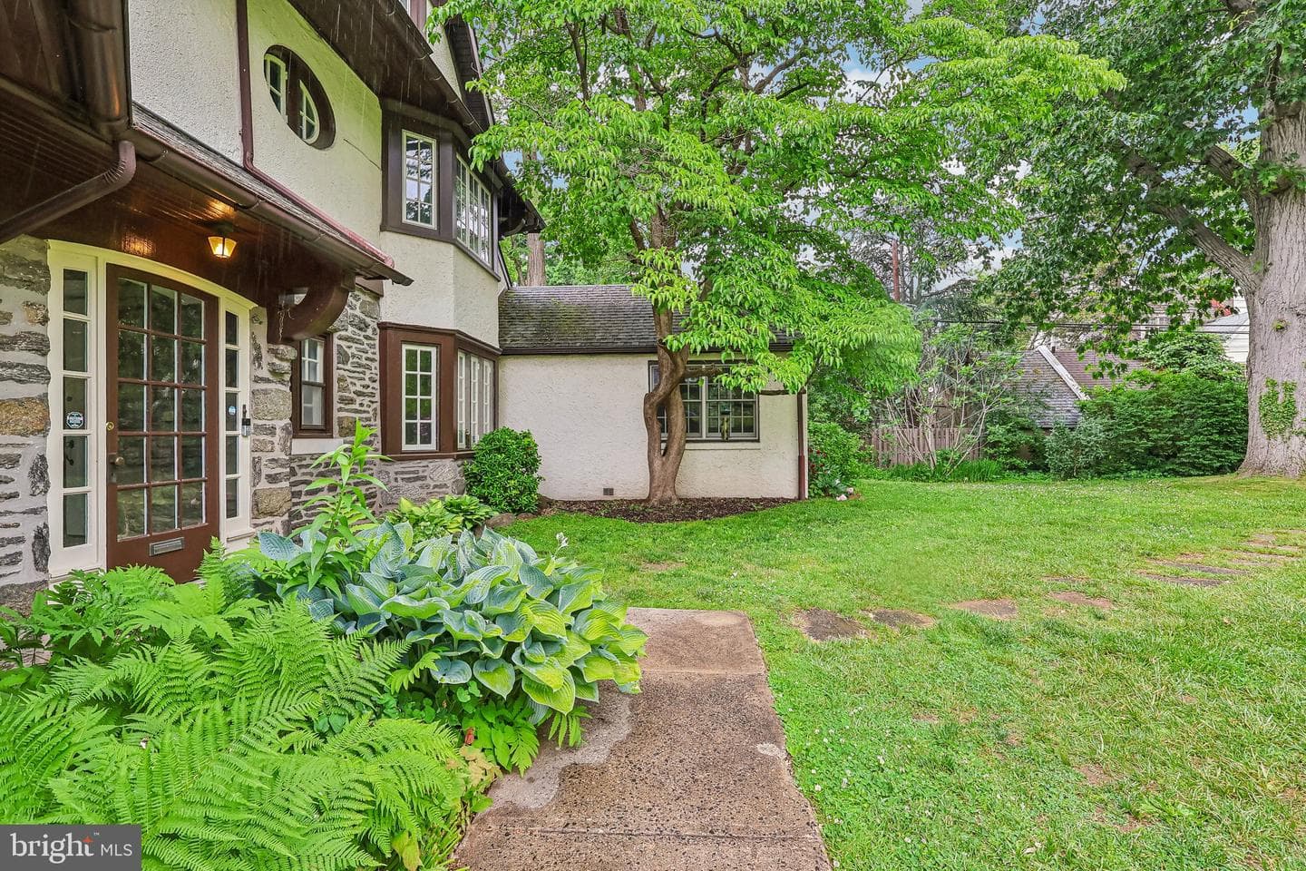 3219 W Penn Street photo 48