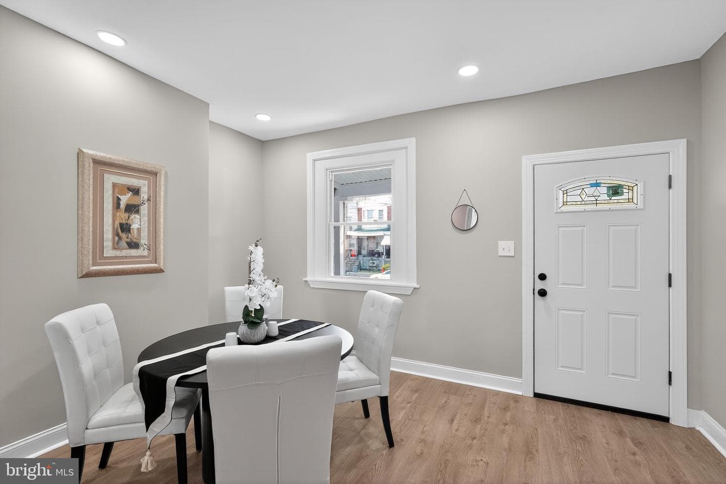 5055 Brown Street photo 10