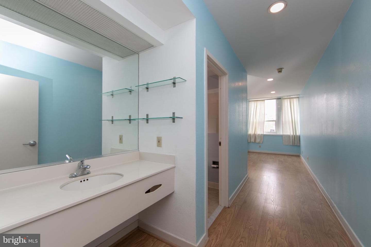 1100 Vine Street #1105 photo 16