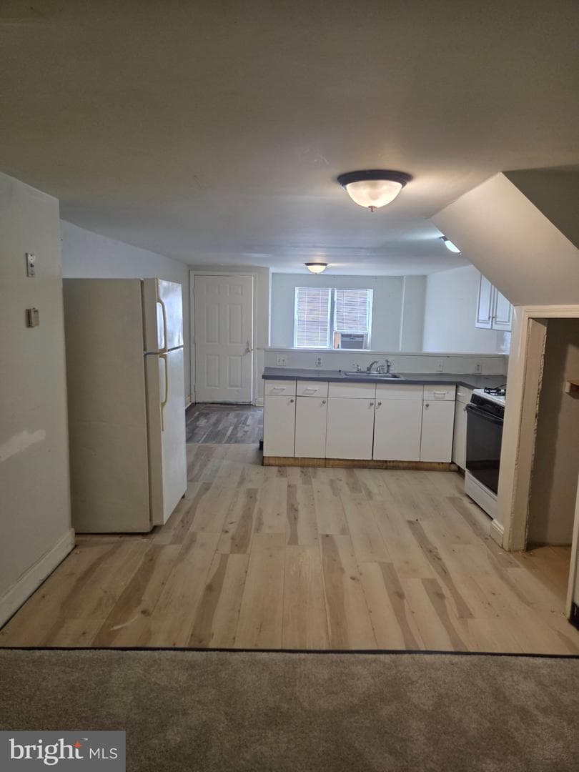 2037 Napfle Avenue photo 14