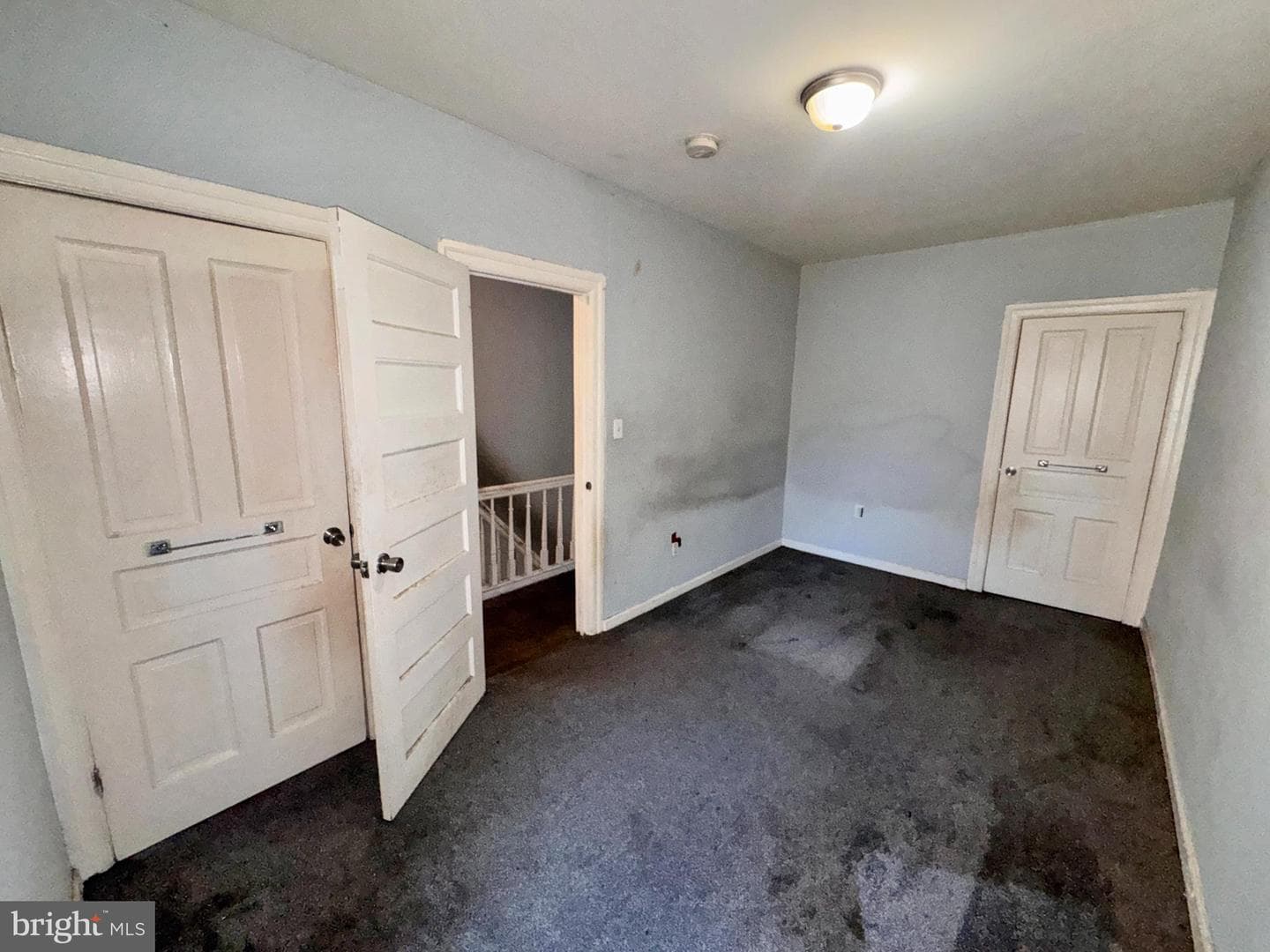 314 N Robinson Street photo 16