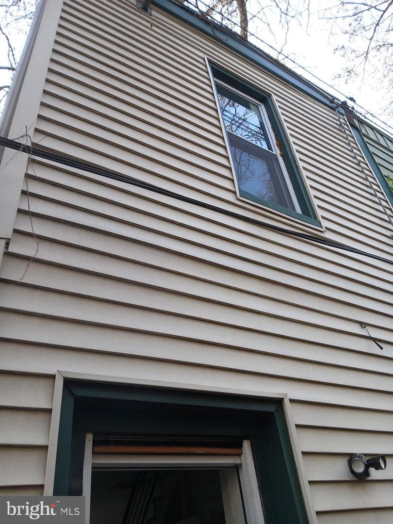 2214 N Cleveland Street photo 4