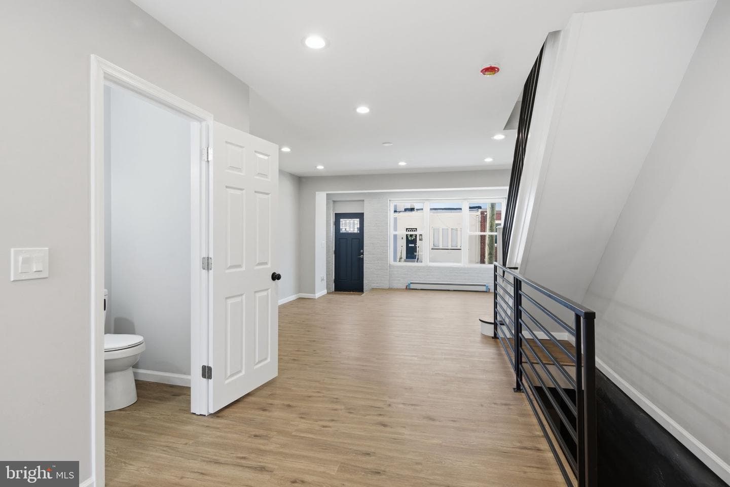 3013 S Carlisle Street photo 3