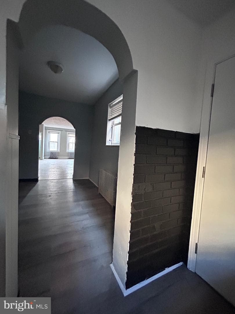 549 Fernon Street photo 5