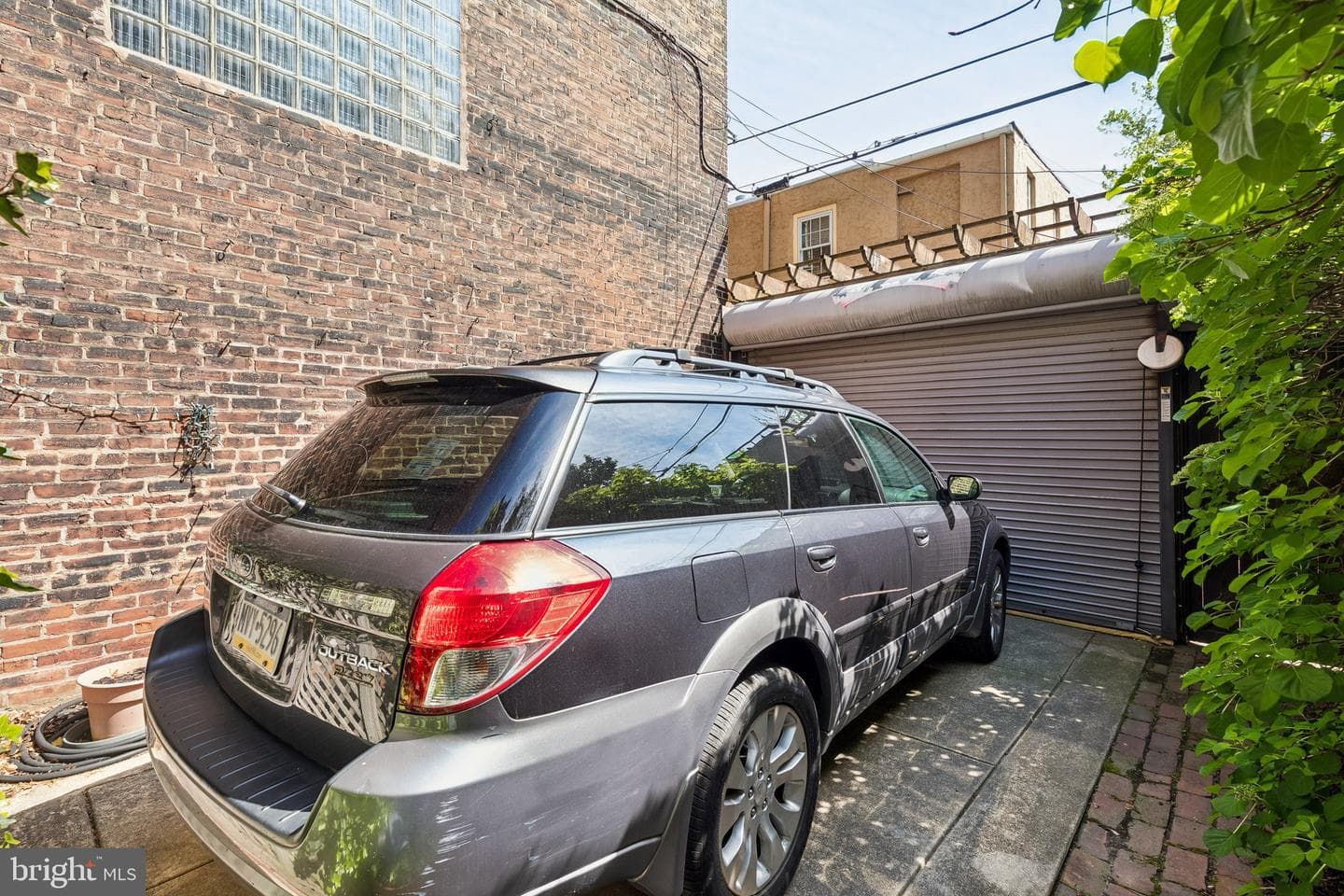2206 Locust Street photo 39