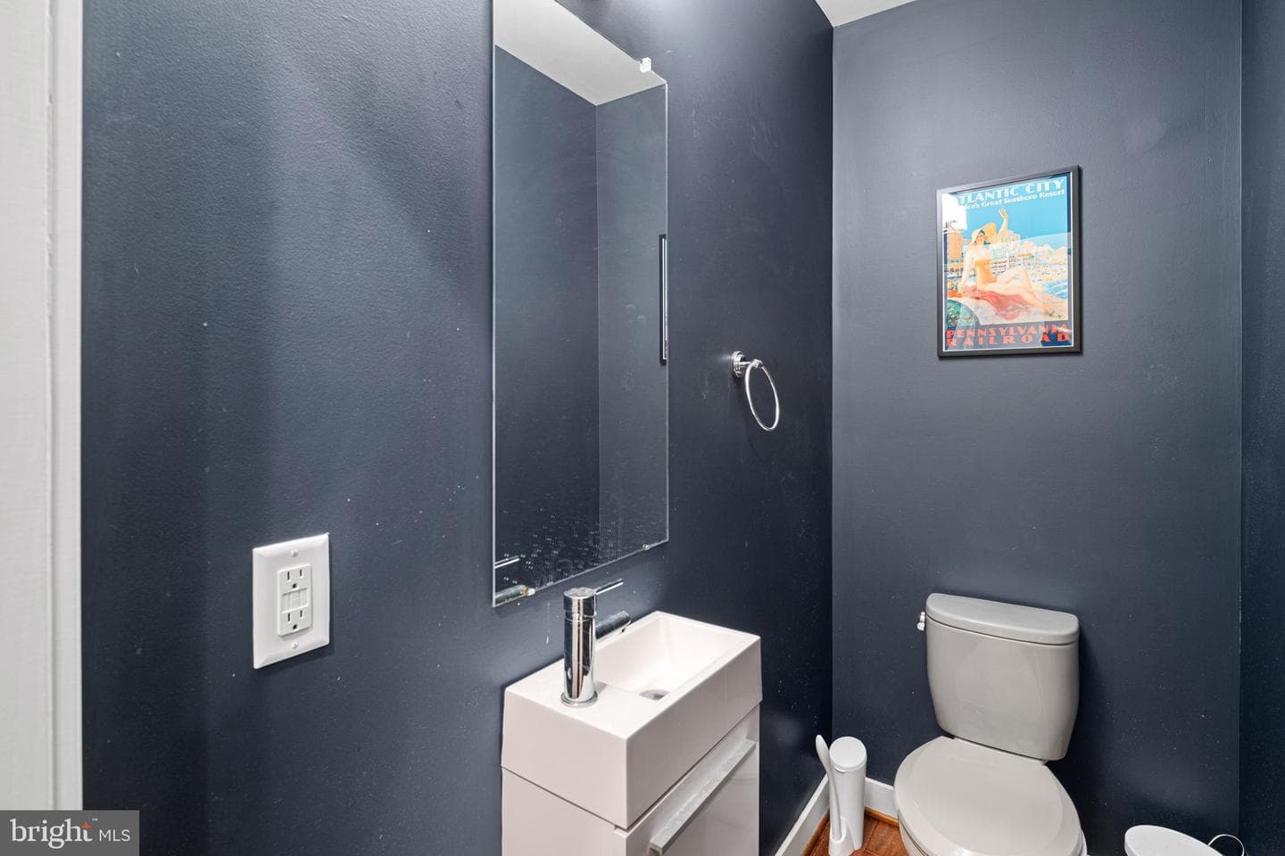 1434 S Lawrence Terrace photo 22