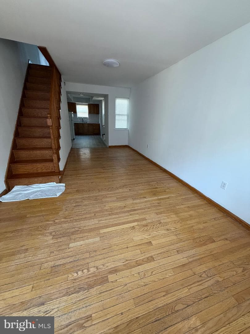 820 Winton Street photo 2
