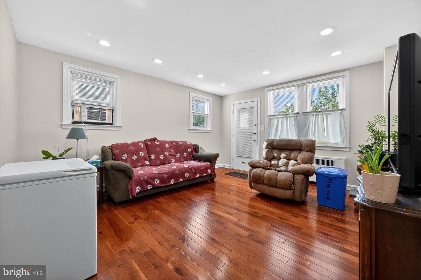 5784 Nassau Rd photo 10