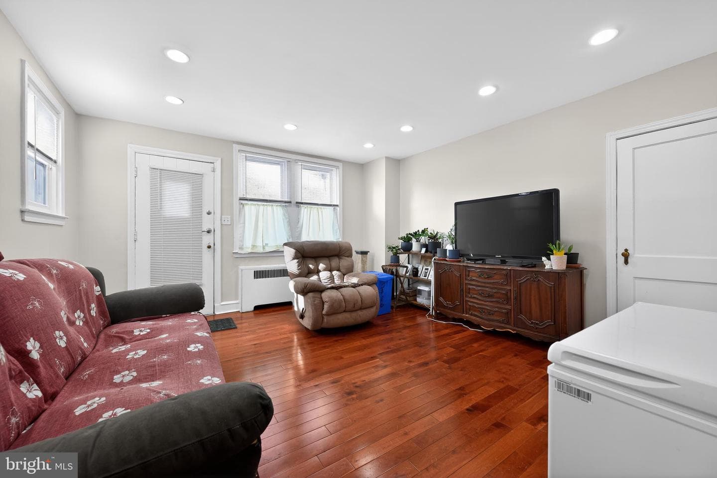5784 Nassau Rd photo 5