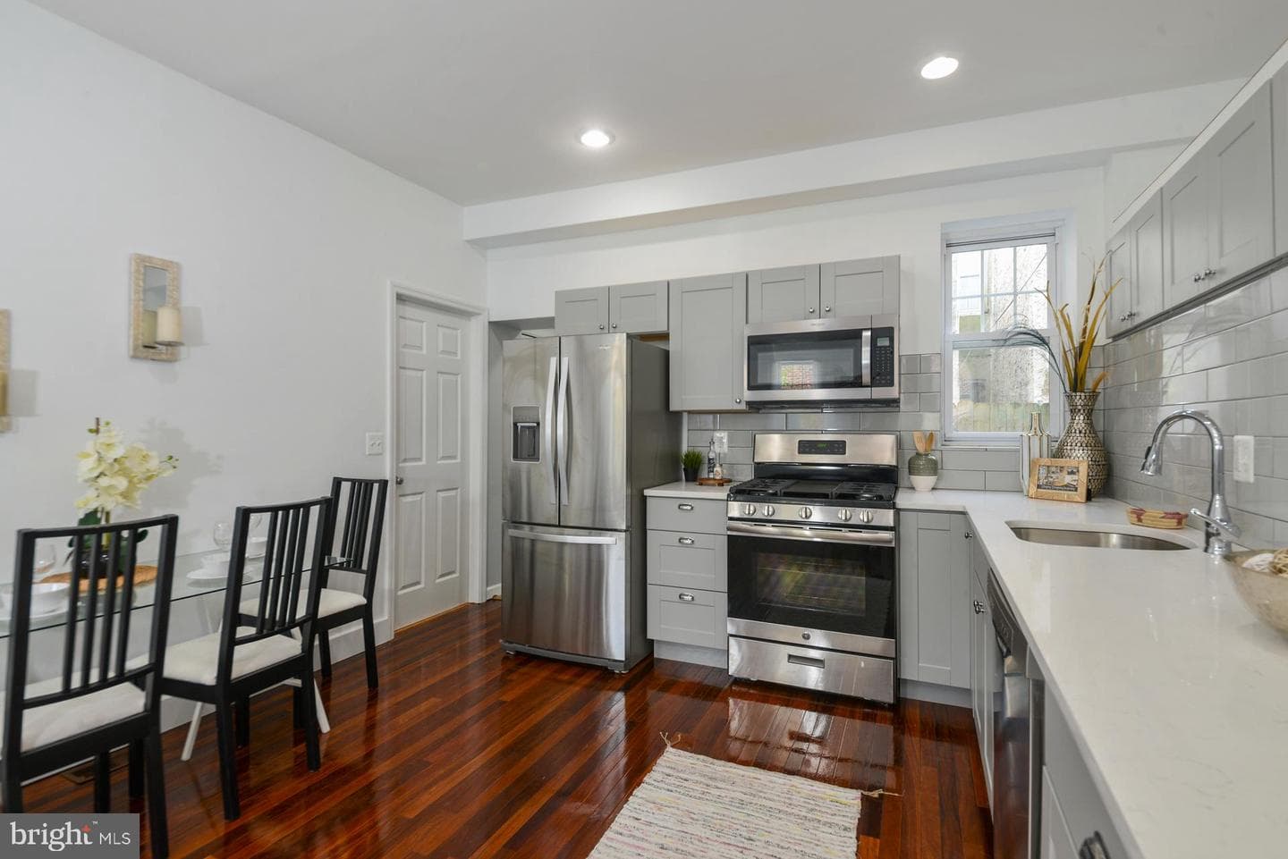 1606 Webster Street photo 12