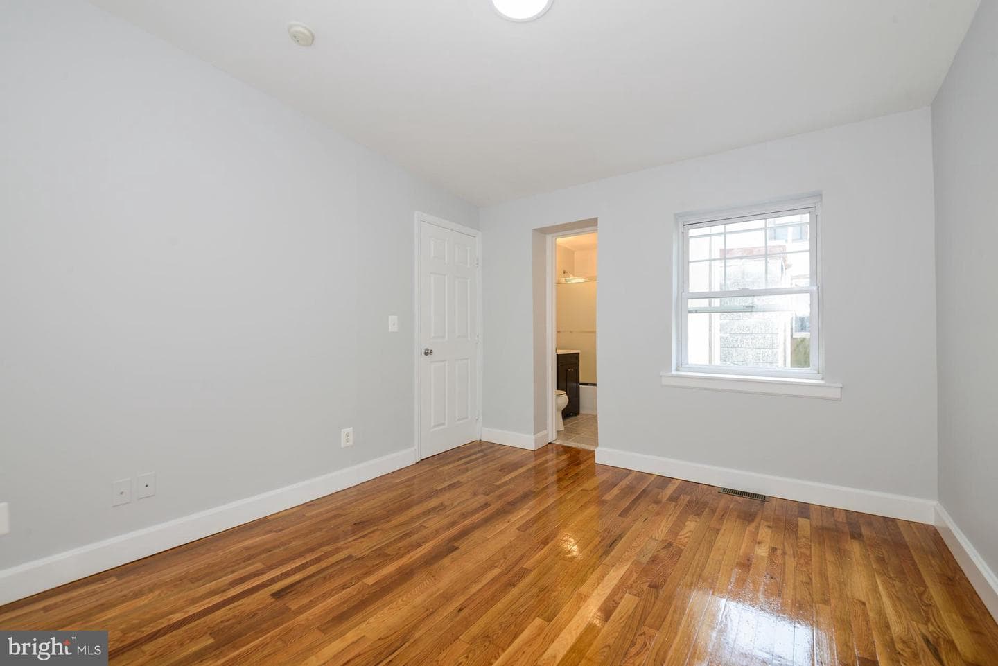 1606 Webster Street photo 29