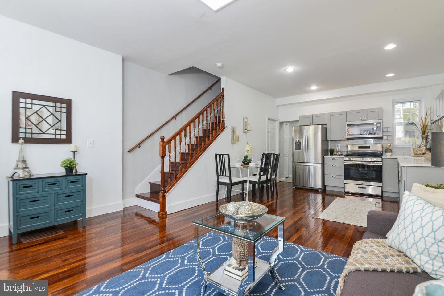 1606 Webster Street photo 5