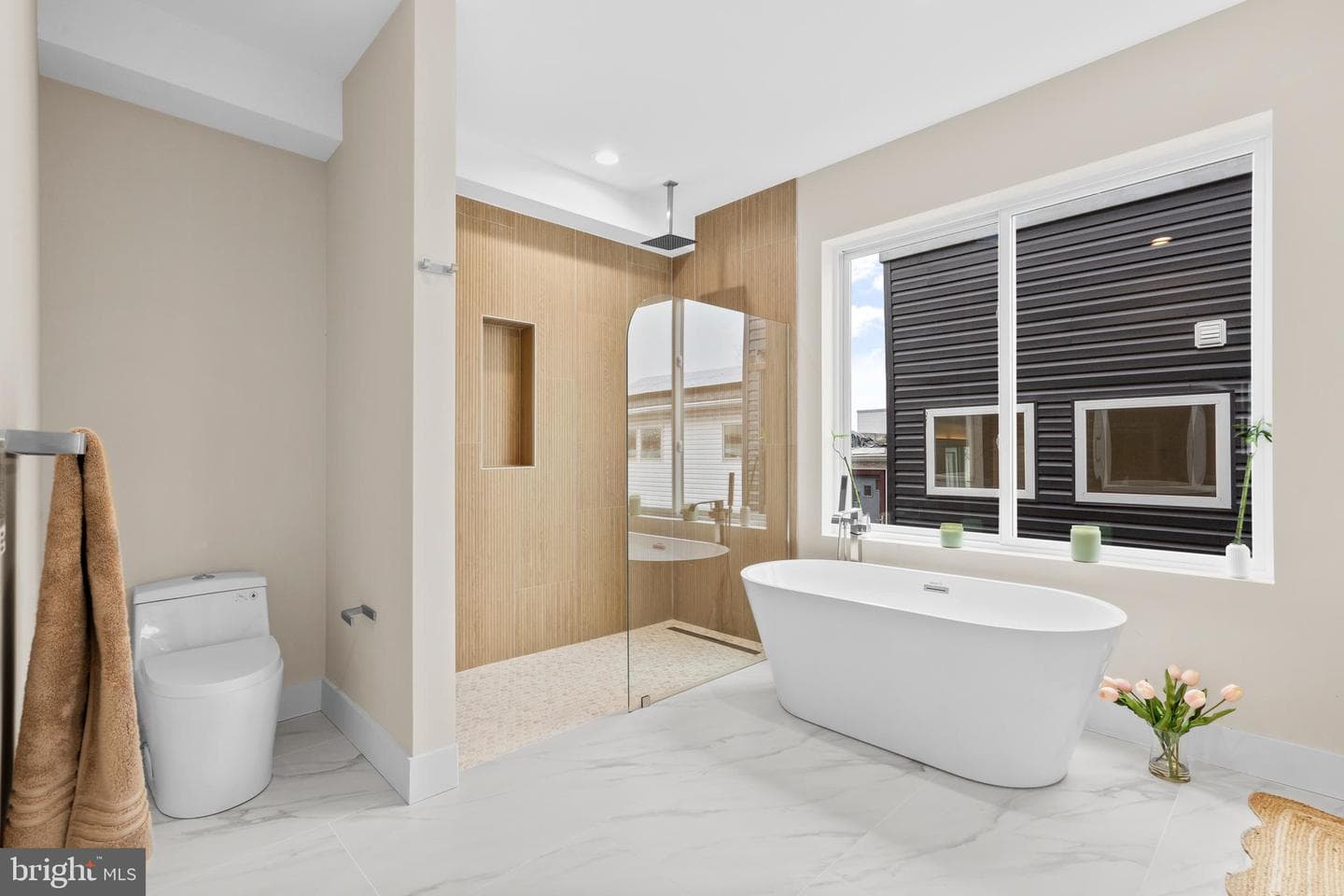 1032 S Randolph Street photo 16