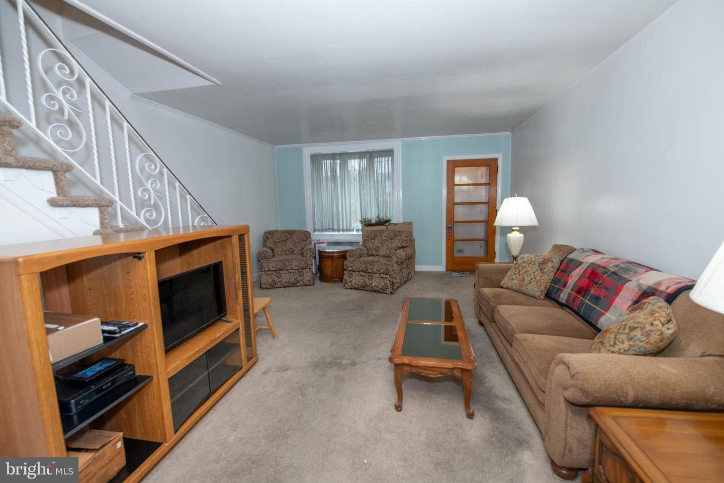 3049 Magee Avenue photo 2