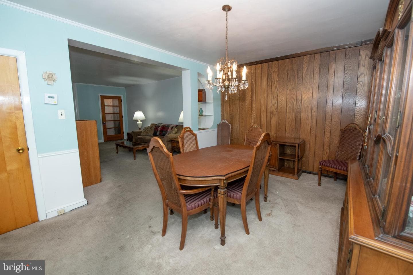 3049 Magee Avenue photo 5