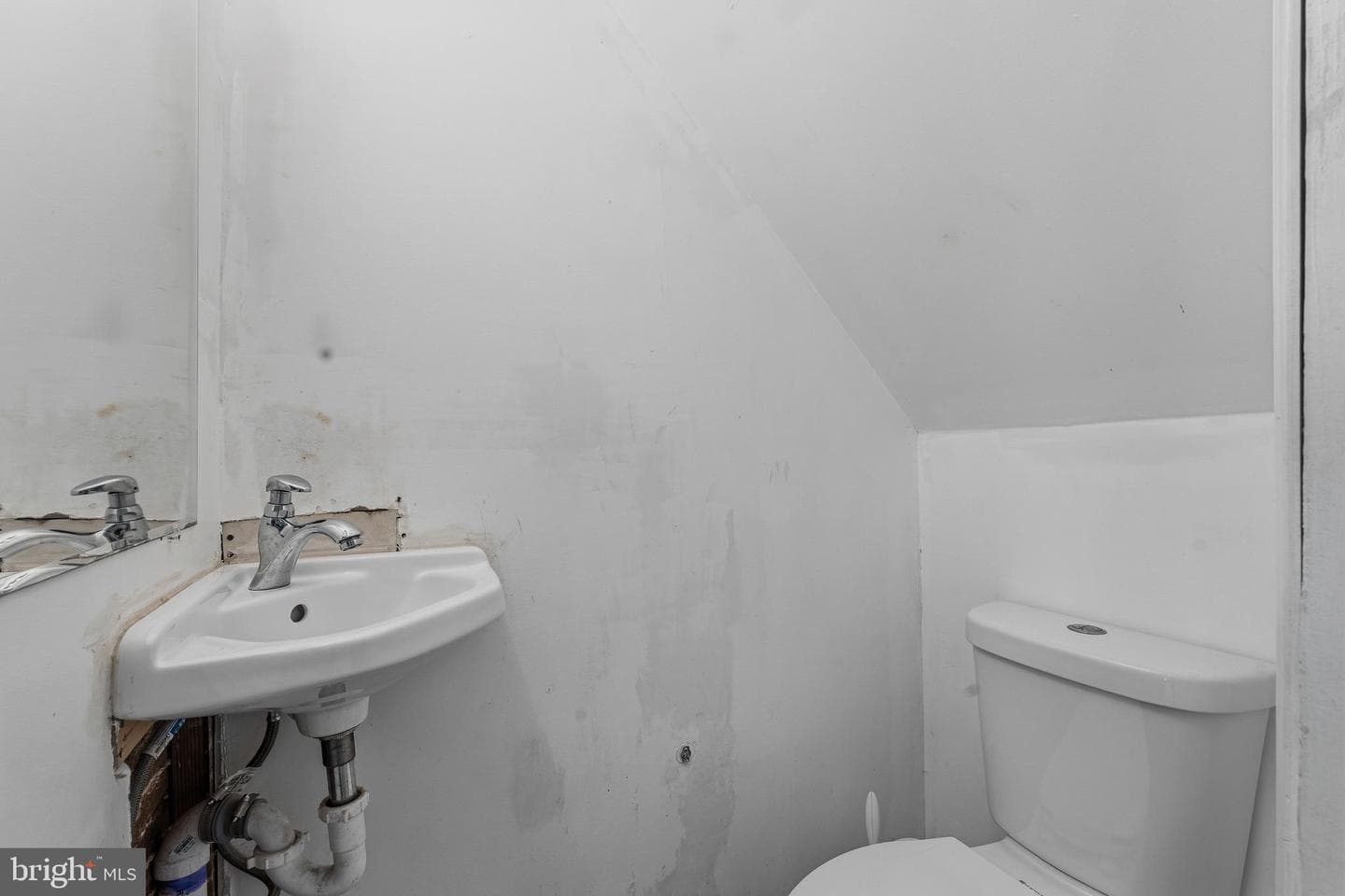 1719 Roselyn Street photo 28