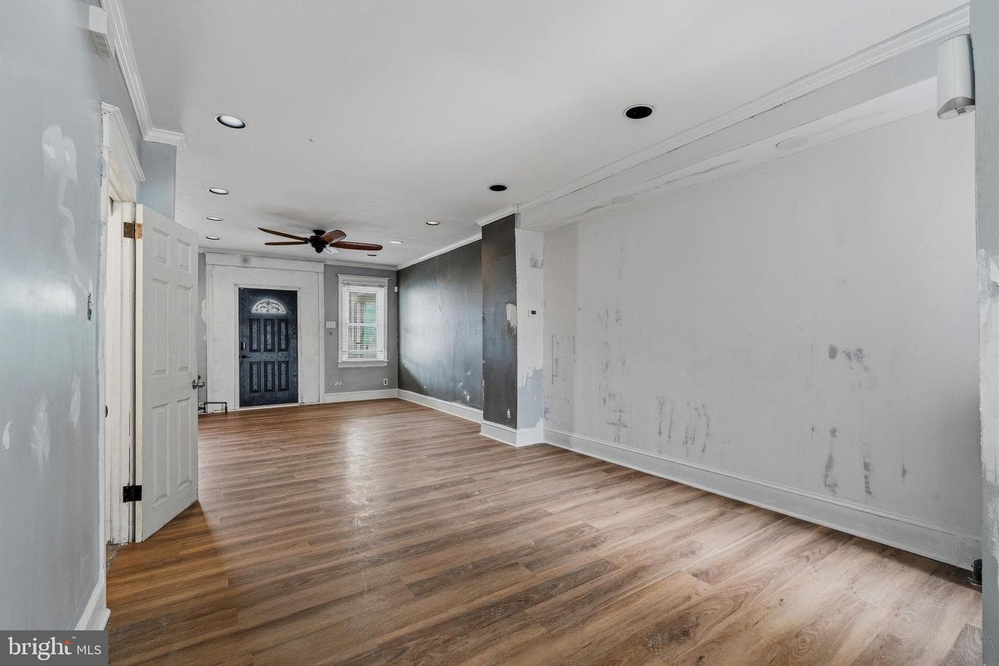 1719 Roselyn Street photo 8