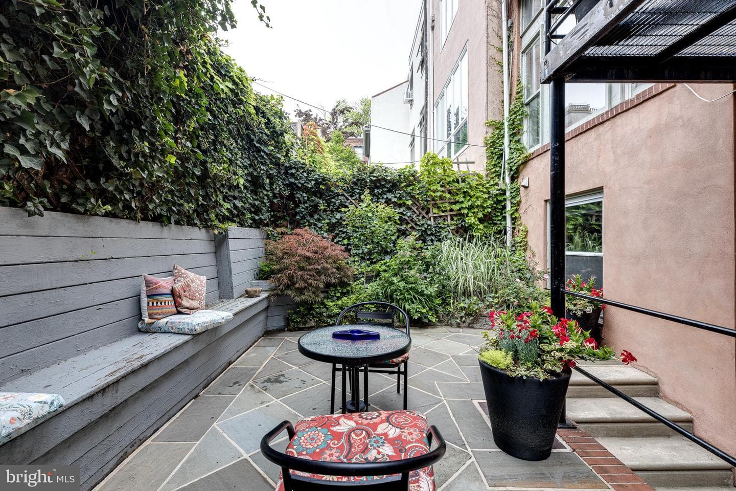 114 Bainbridge Street photo 12