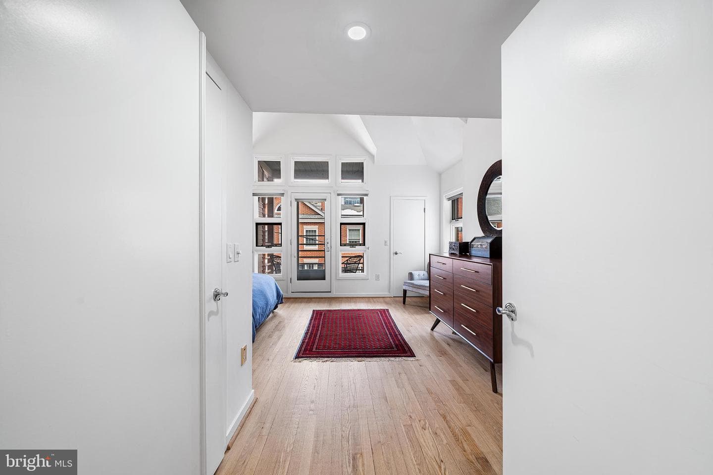 114 Bainbridge Street photo 25