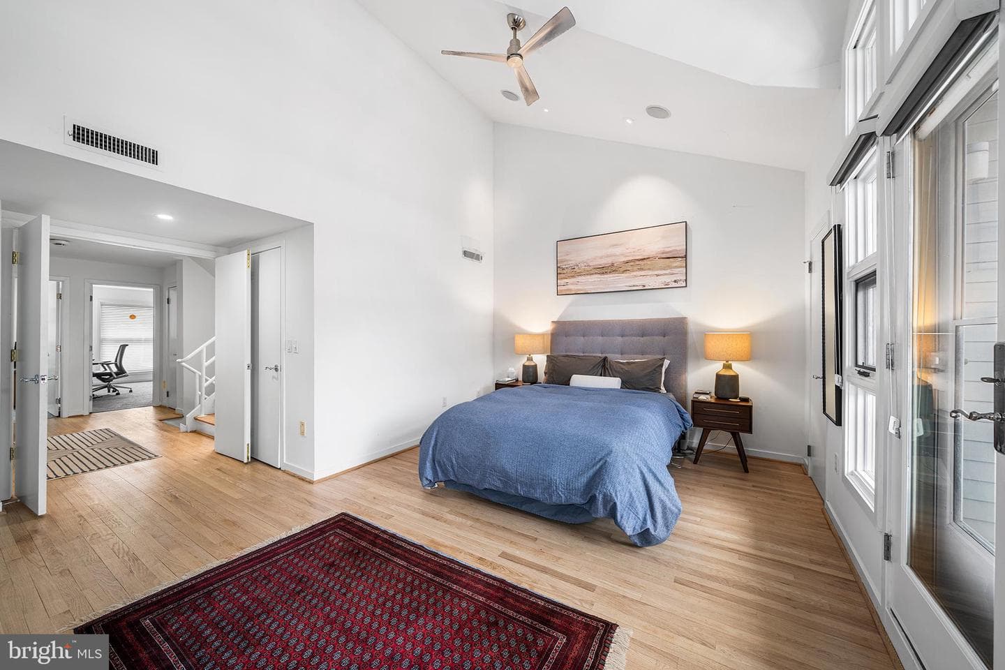 114 Bainbridge Street photo 29