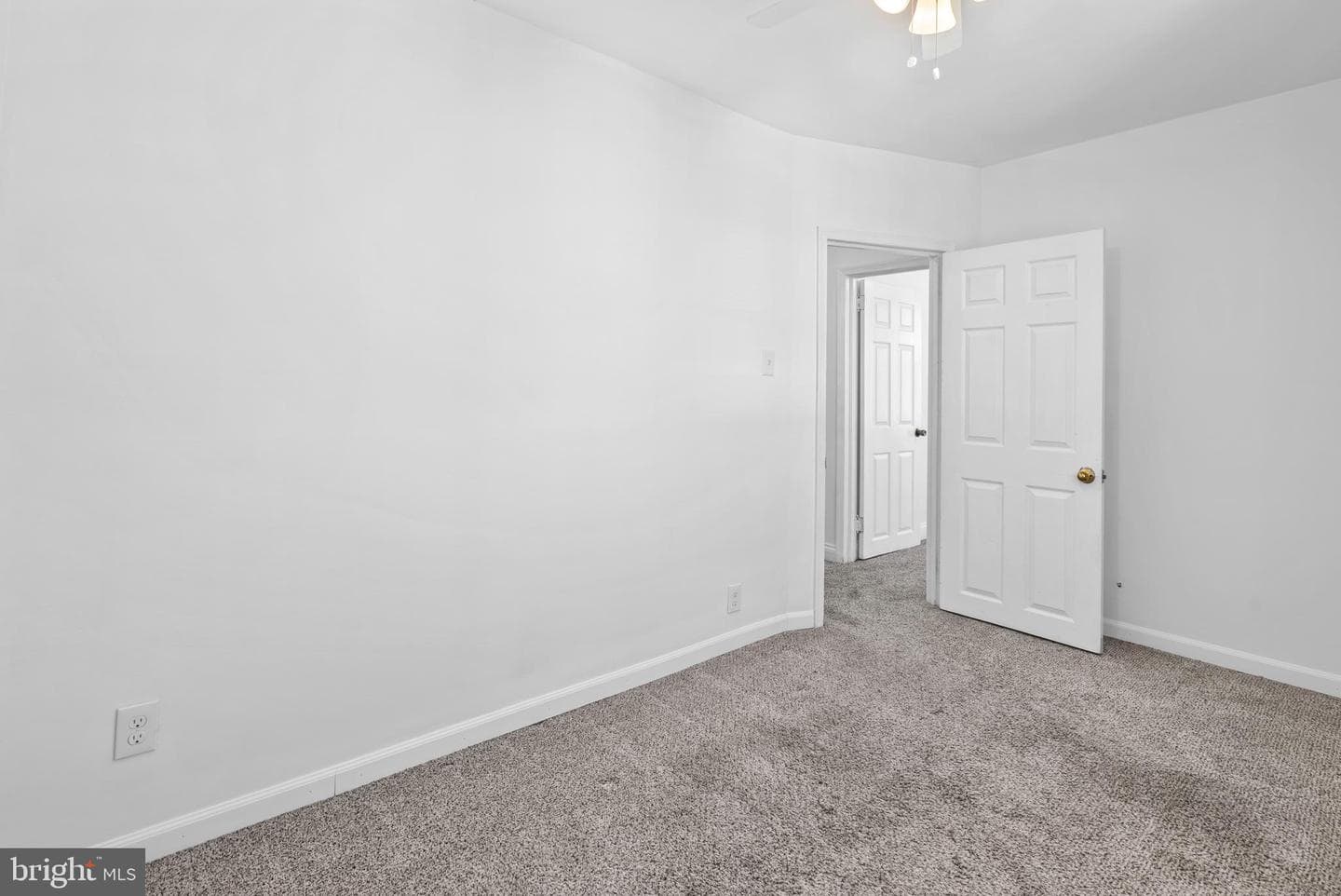 2810 Lefevre Street photo 16