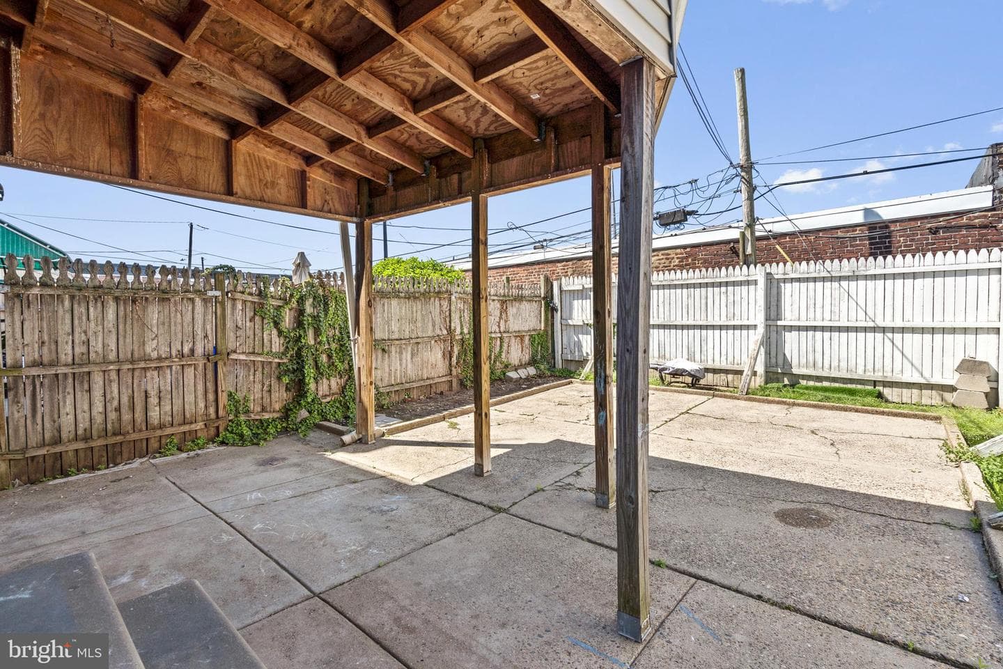 2810 Lefevre Street photo 26