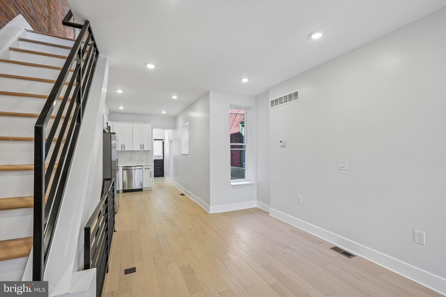 2984 Cedar Street photo 10
