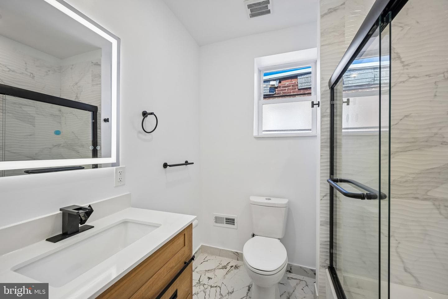 2984 Cedar Street photo 19