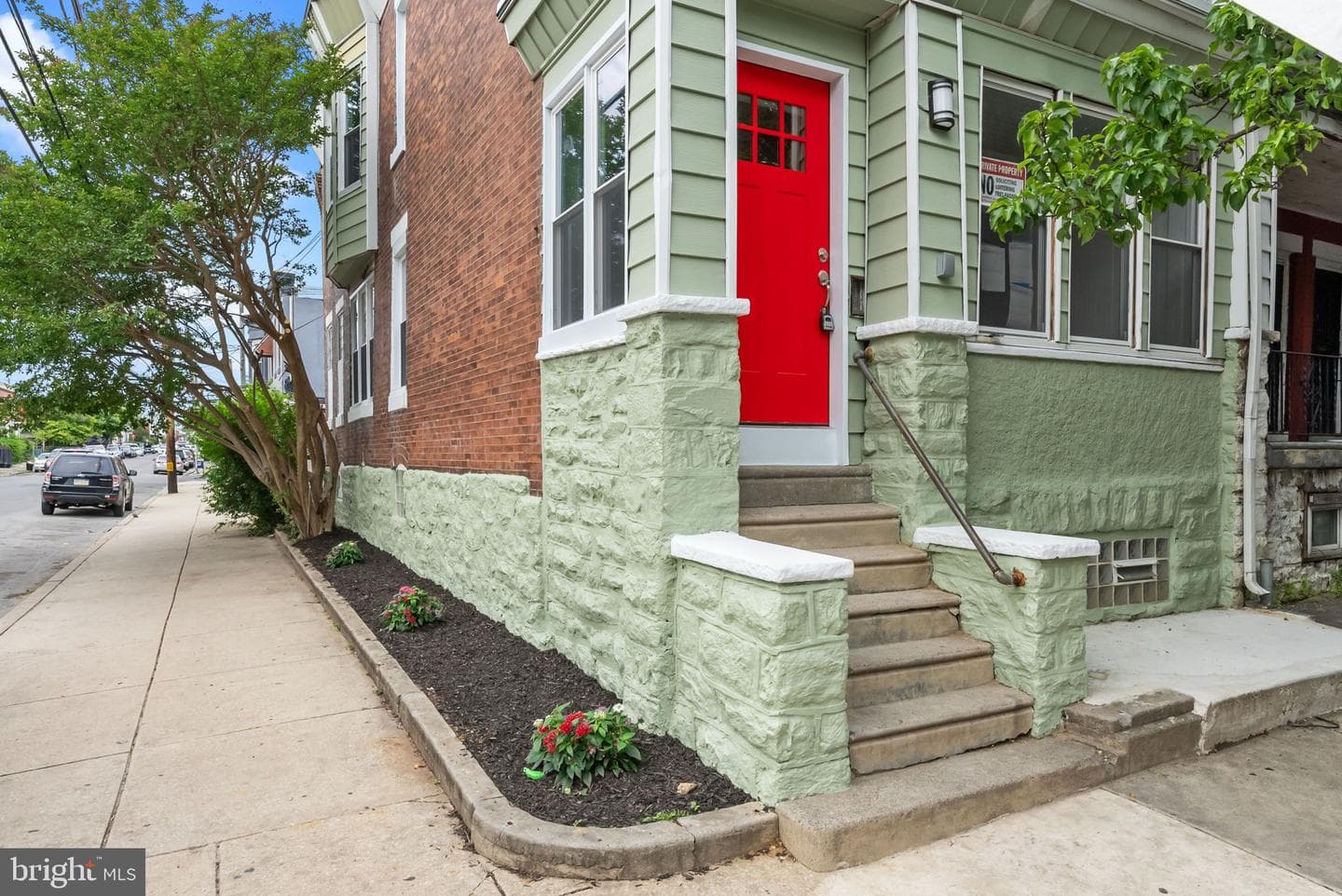 5355 Osage Avenue photo 3