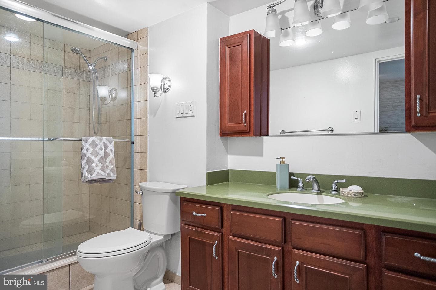 604 S Washington Square #2311 photo 10