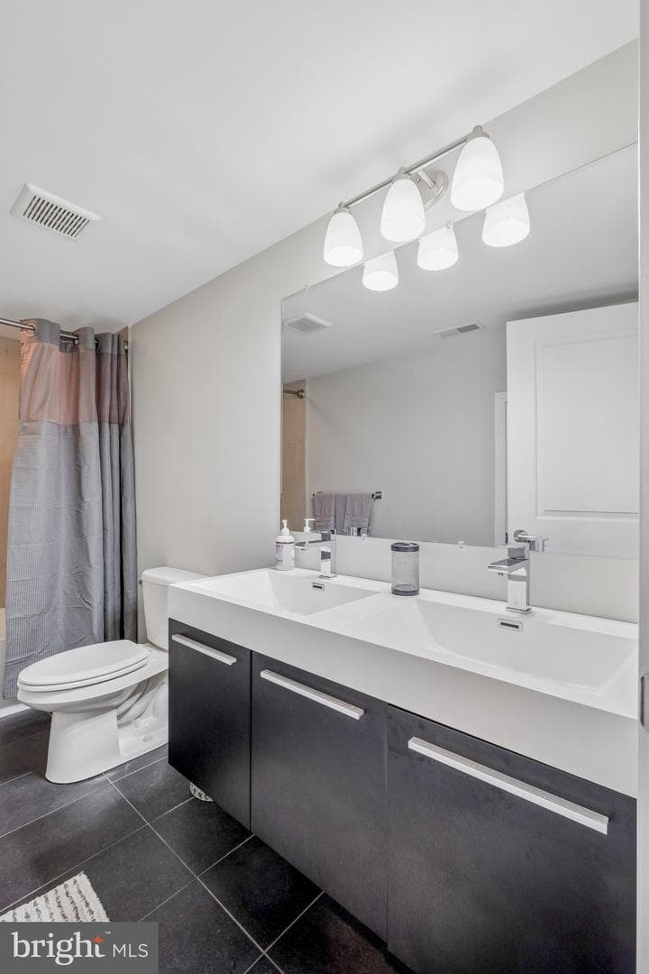 1644 Francis Street #2 photo 18