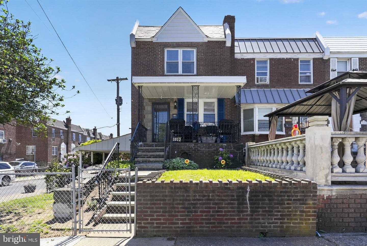 1012 E Luzerne Street