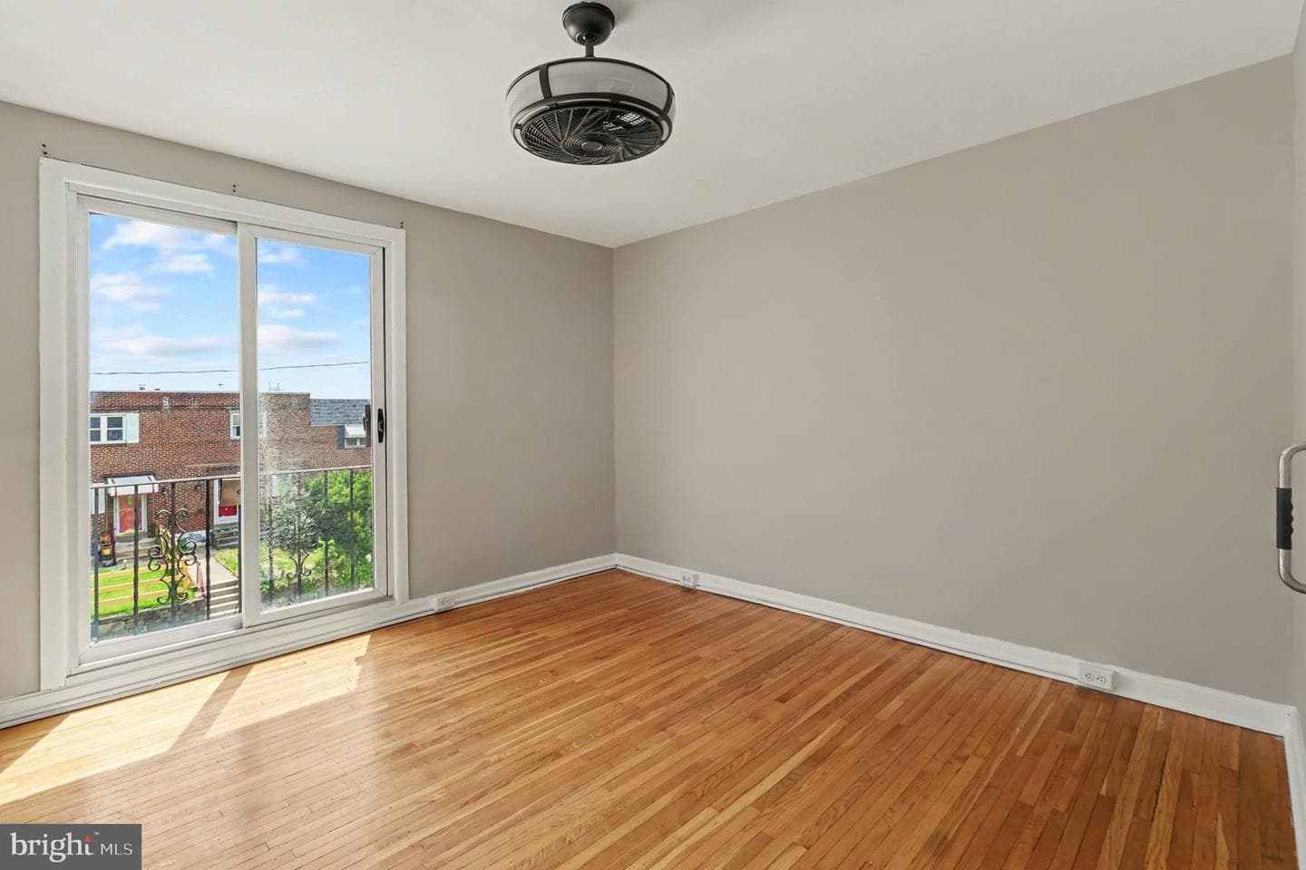 3603 Winona Street photo 8