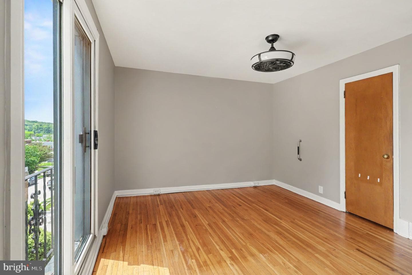 3603 Winona Street photo 9