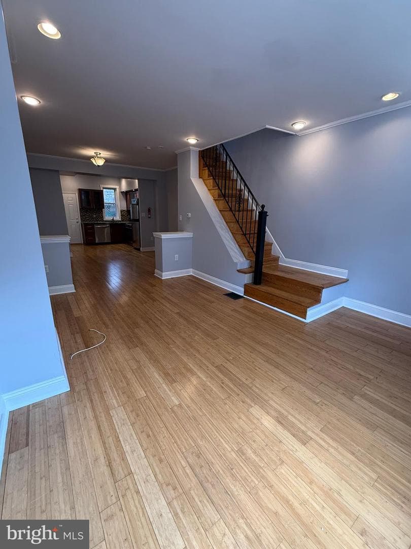 1545 N Newkirk Street photo 34