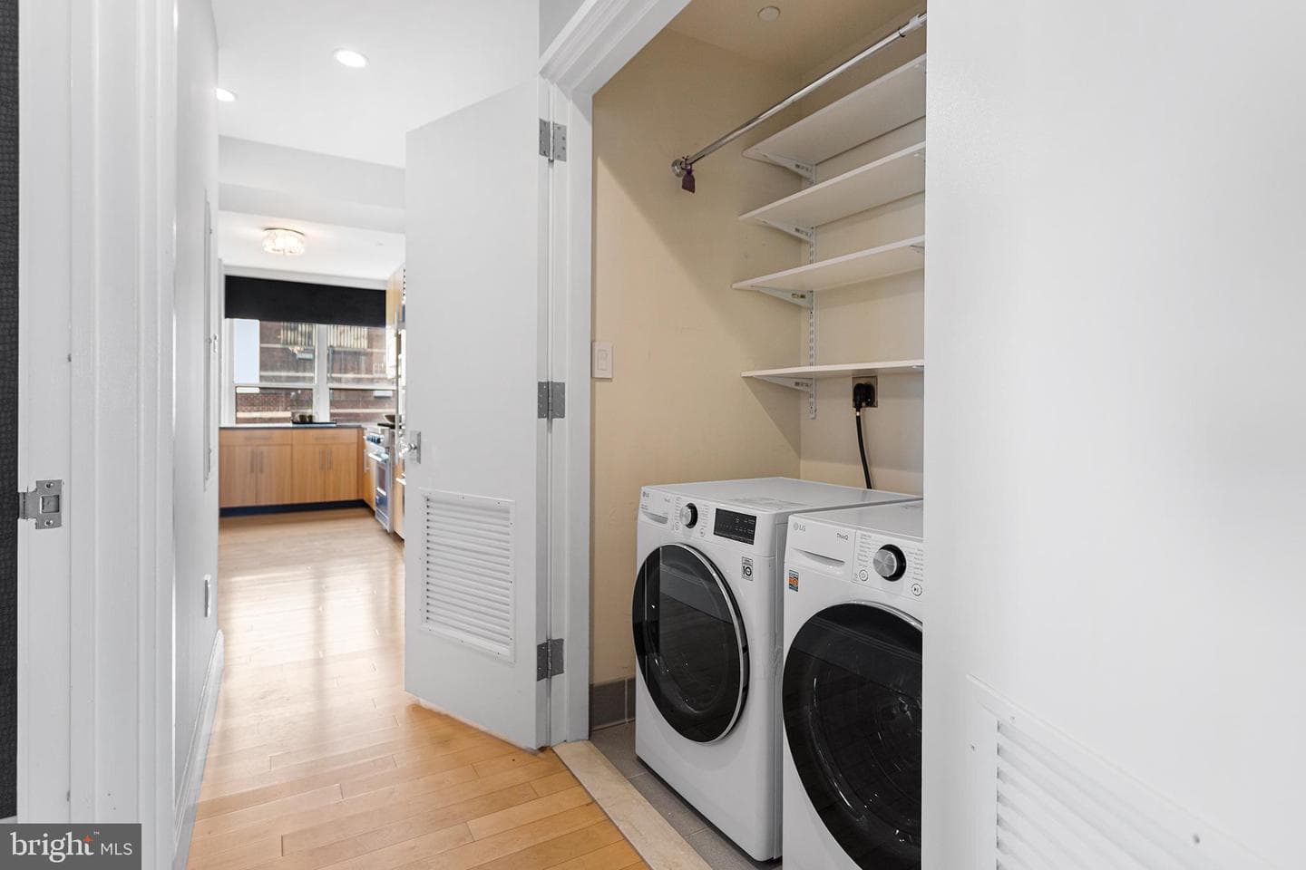 1425 Locust Street #32a photo 29
