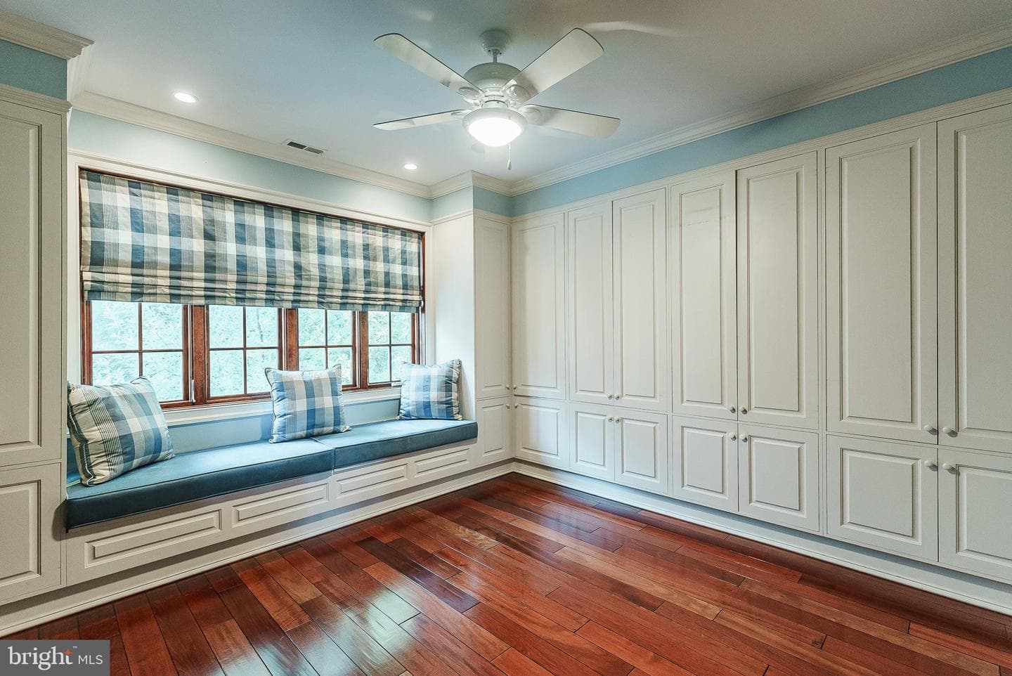 119 Catharine Street photo 20