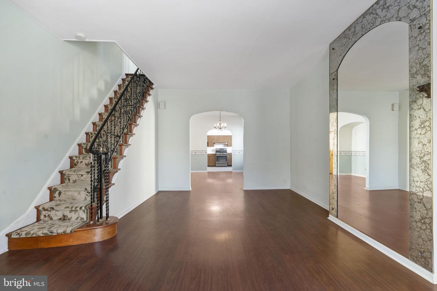 1324 W Porter Street photo 2
