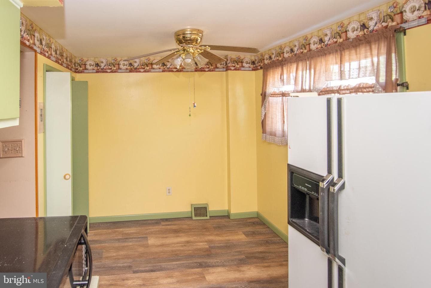 11710 Corry Road photo 8
