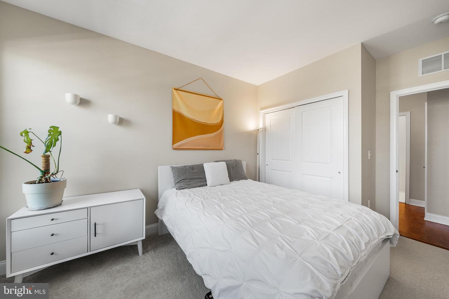 700 Commodore Court #2718 photo 24