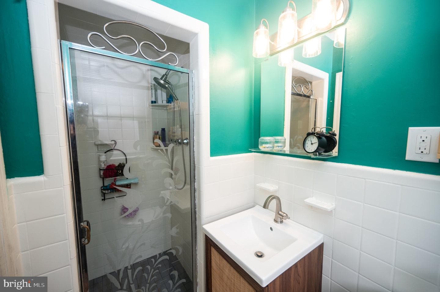 6655 Anderson Street photo 25