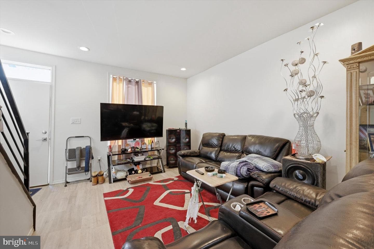 1471 N Frazier Street photo 4