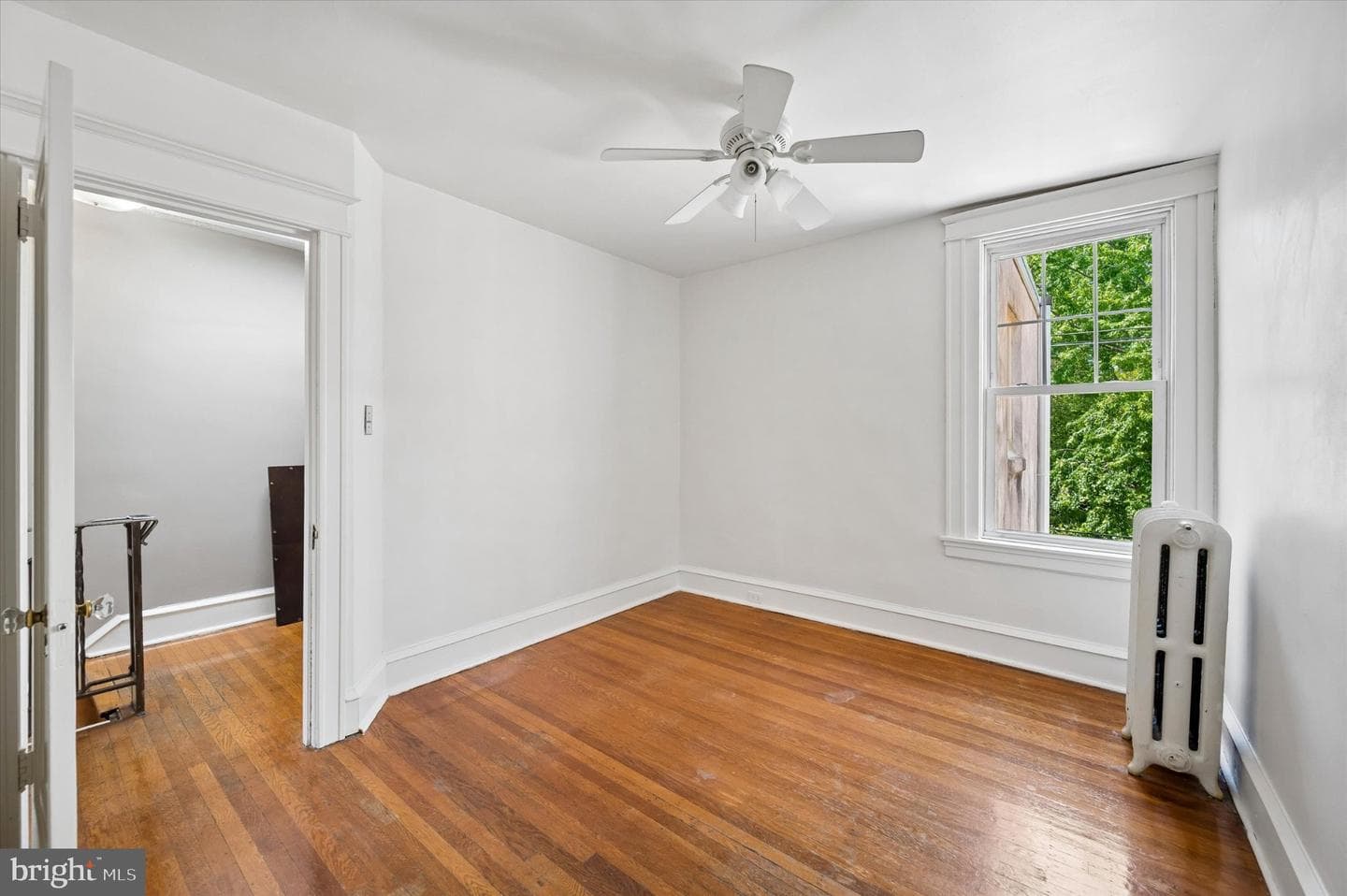 219 W Sedgwick Street photo 11