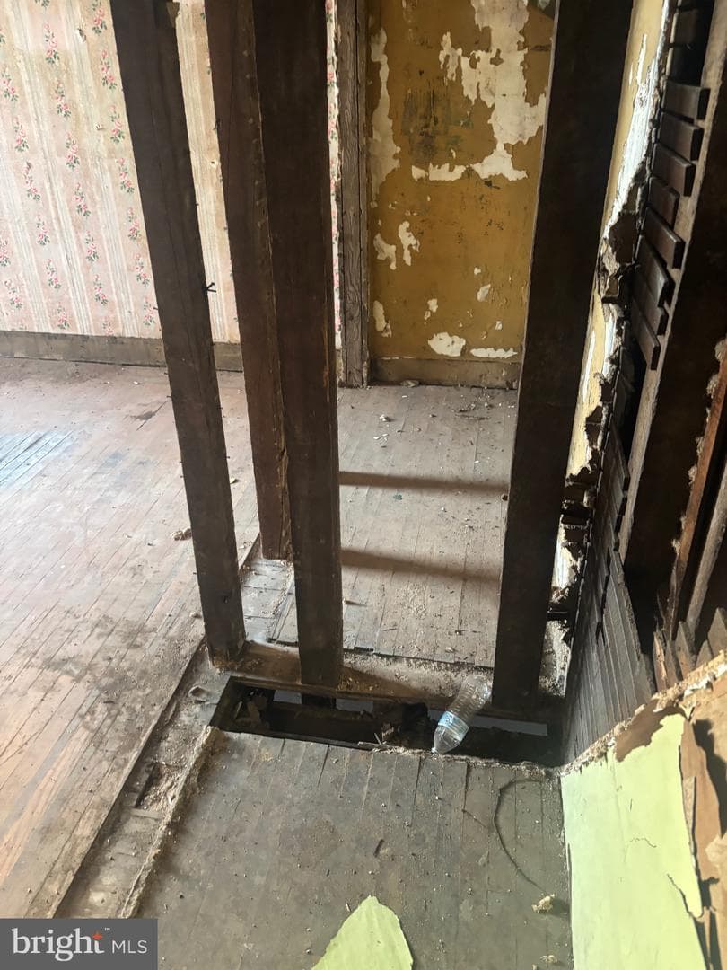 2206 Memphis Street photo 23