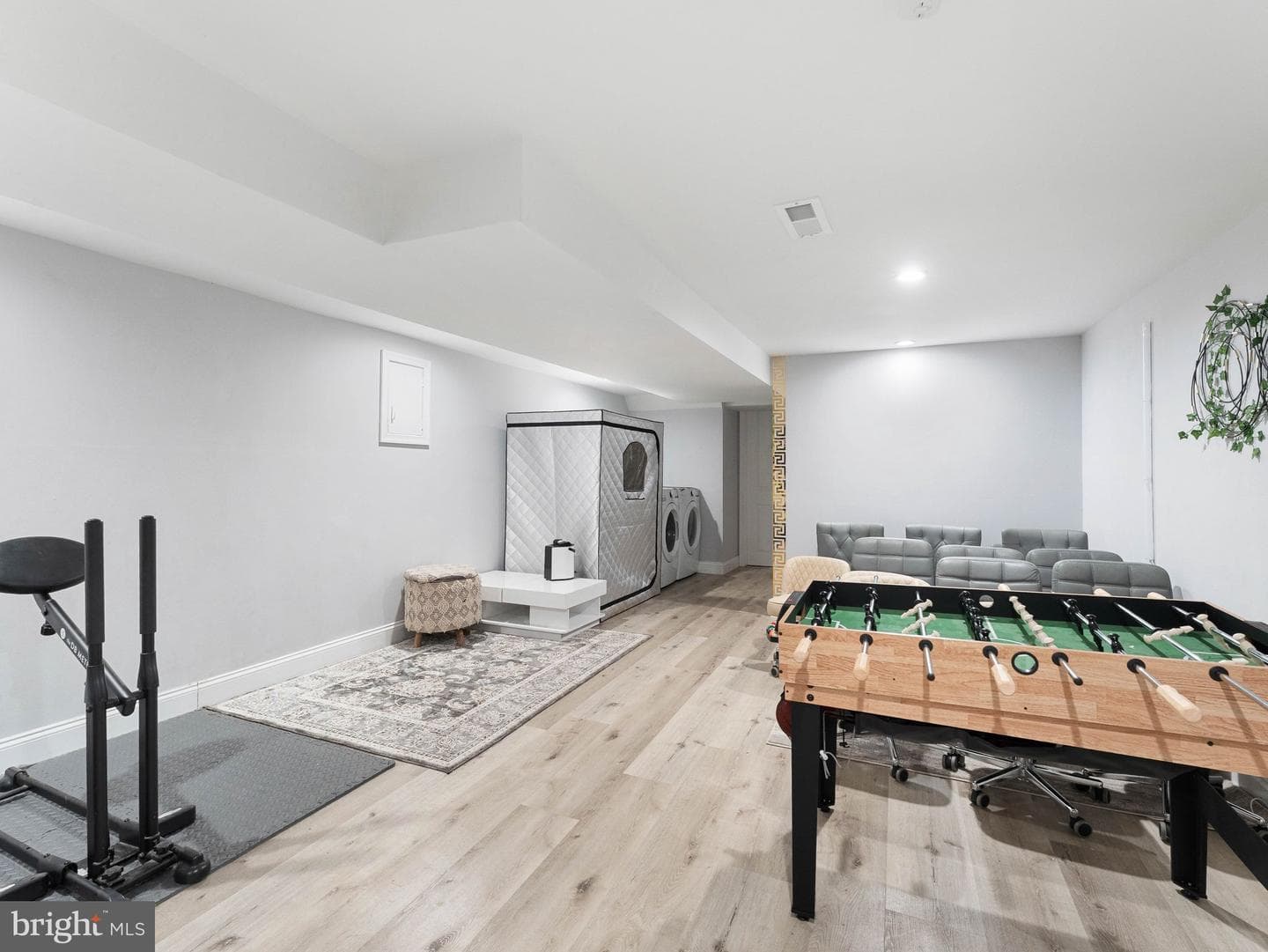 1711 Belfield Ave photo 23