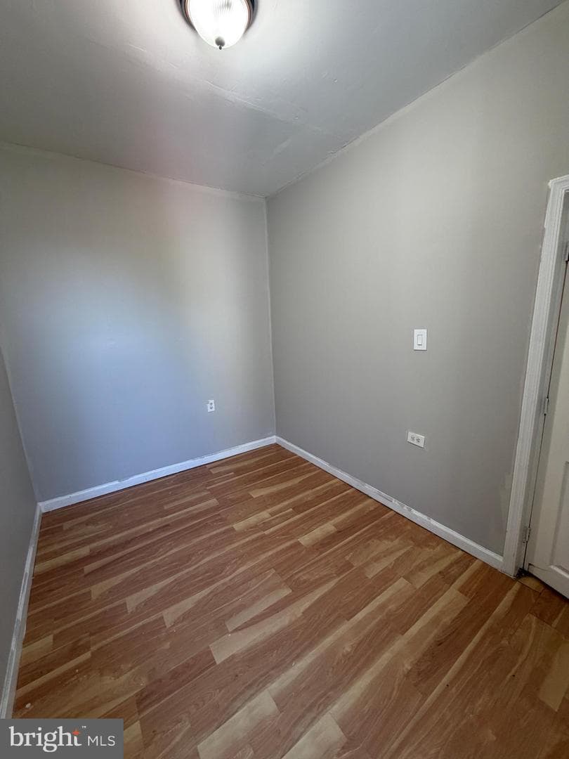 2118 E Birch Street photo 14