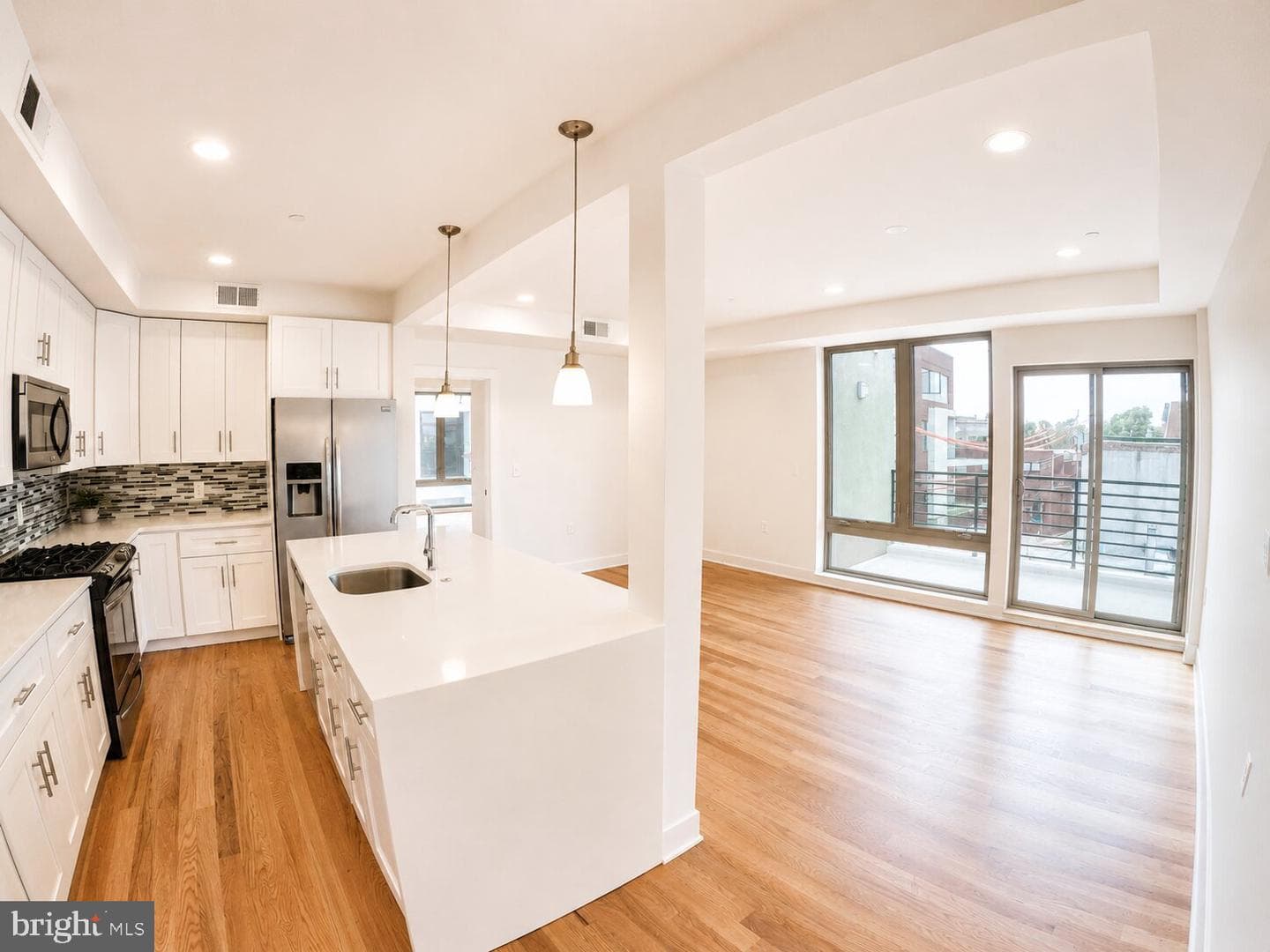 233 Poplar Street #9 photo 3