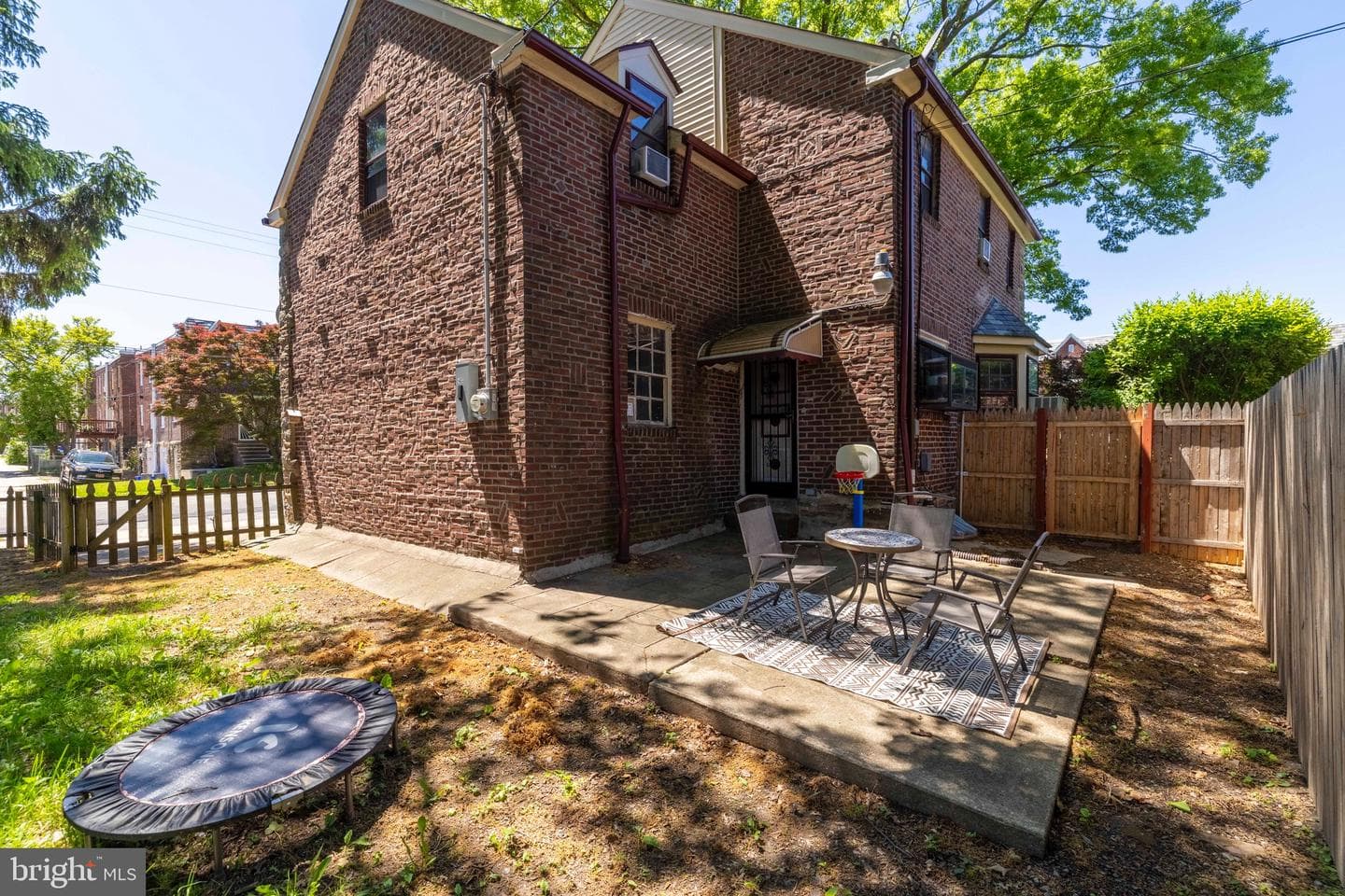 1400 Yerkes Street photo 27